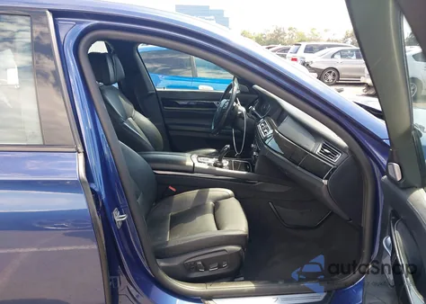 2014 BMW 750I из США, поврежденный, VIN WBAYA8C55EDS15392